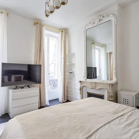 Luxury And Comfort Champs Elysees District Apartmán *
