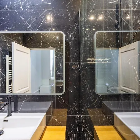 Apartmán Luxury And Comfort Champs Elysees District